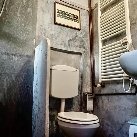 Molino Di Mezzo ホームステイ